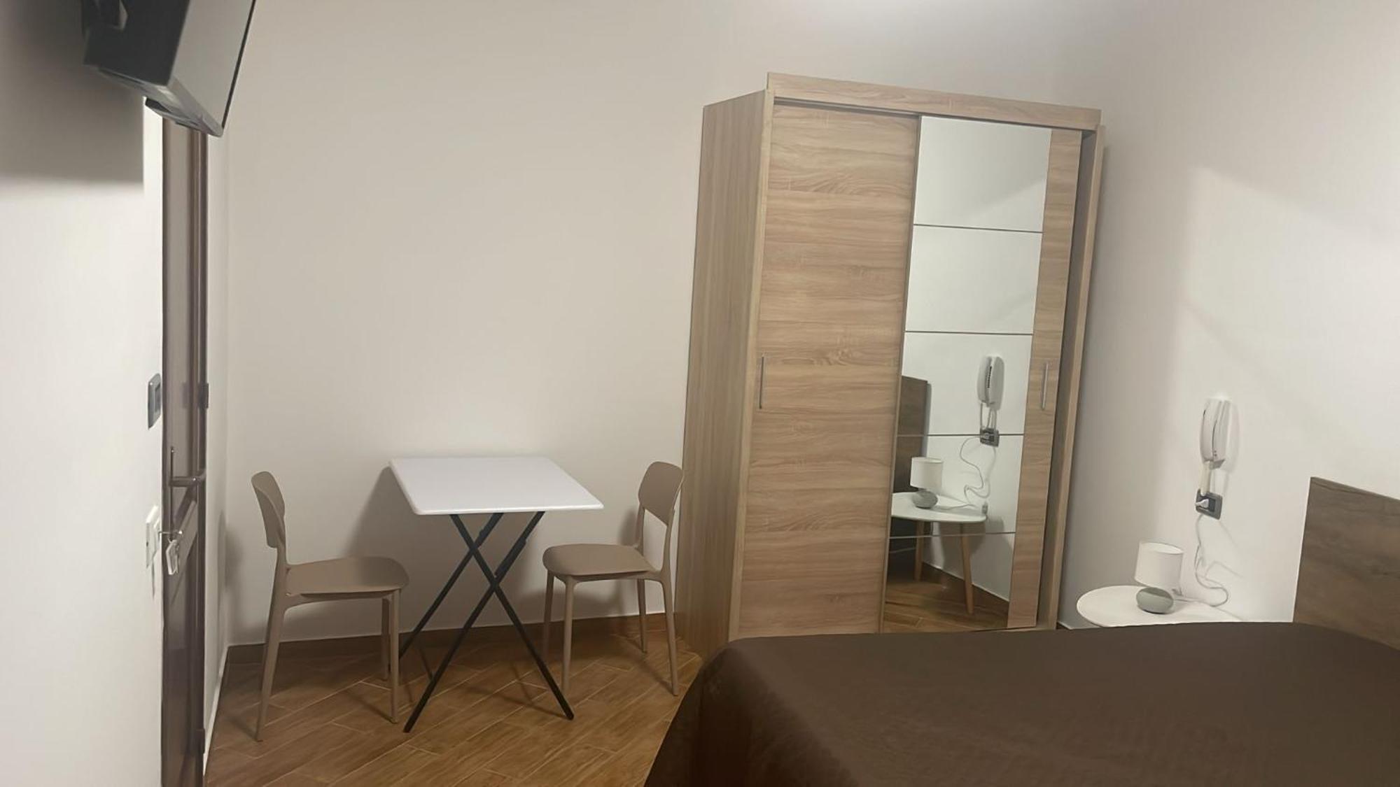 Sofia Rooms กัสเตลลัมมาเร เดล โกลโฟ ภายนอก รูปภาพ